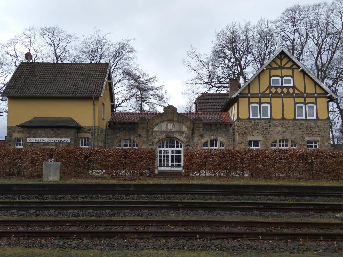Ferienwohnungen Im Alten Bahnhof Osnabrueck Exterior photo